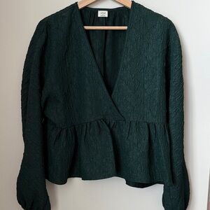 Wilfred Jacquard peplum blouse Forest Green Textured Top, Size M